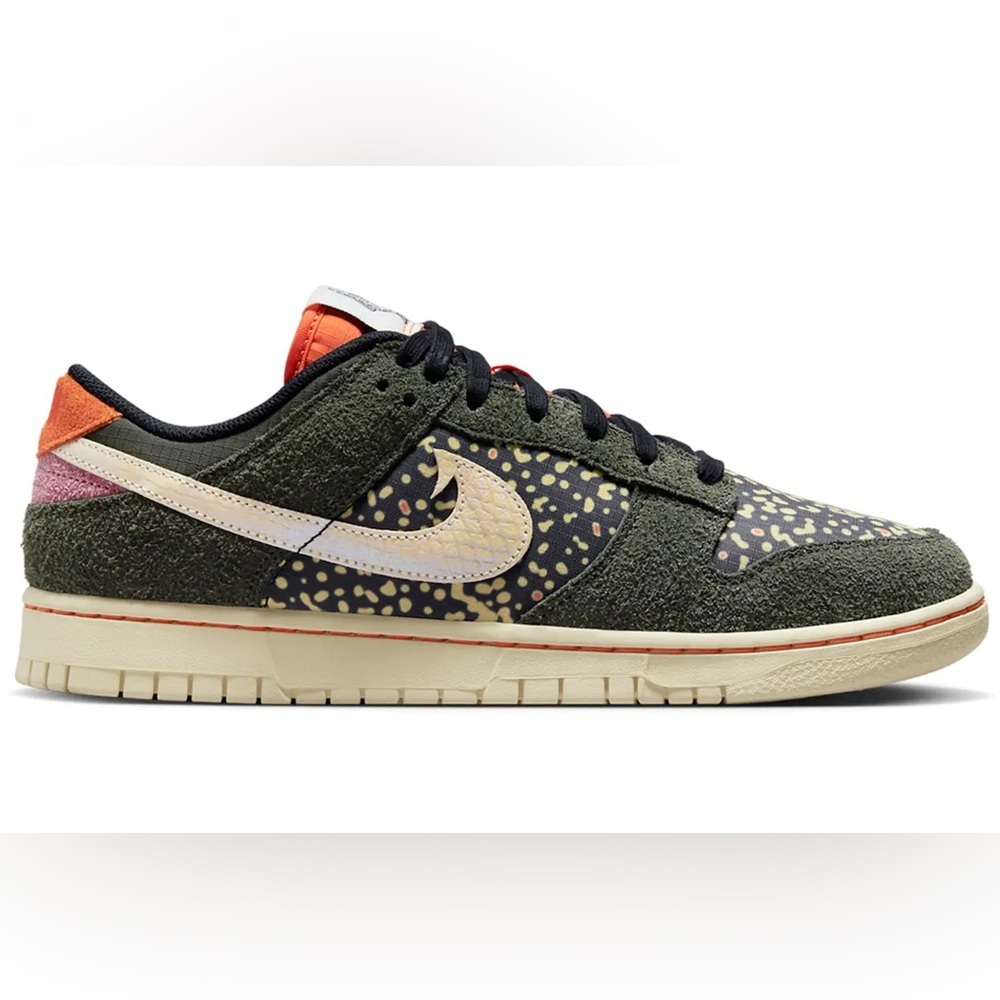 Sz various Nike Dunk Low Rainbow Trout FN7523-300 Men's - Picture 3 of 15